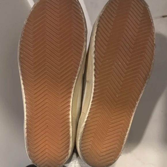 Golden Goose White and Pink Star Sneakers - Picture 8 of 10